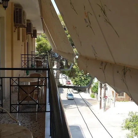 Hotell Dimitra 2*